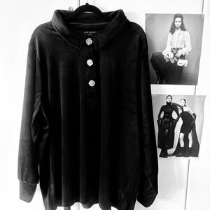 Gorgeous Classy black sweater with sparkly buttons. 

NWT